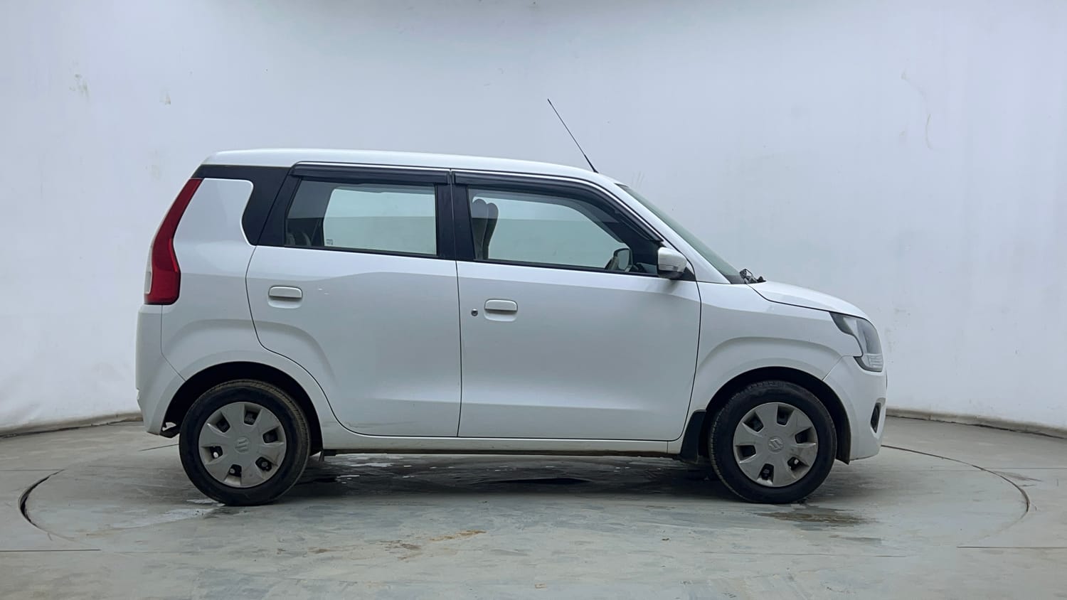 Used 2020 Maruti Suzuki Wagon R ZXi 1.2 Petrol Manual exterior RIGHT SIDE VIEW