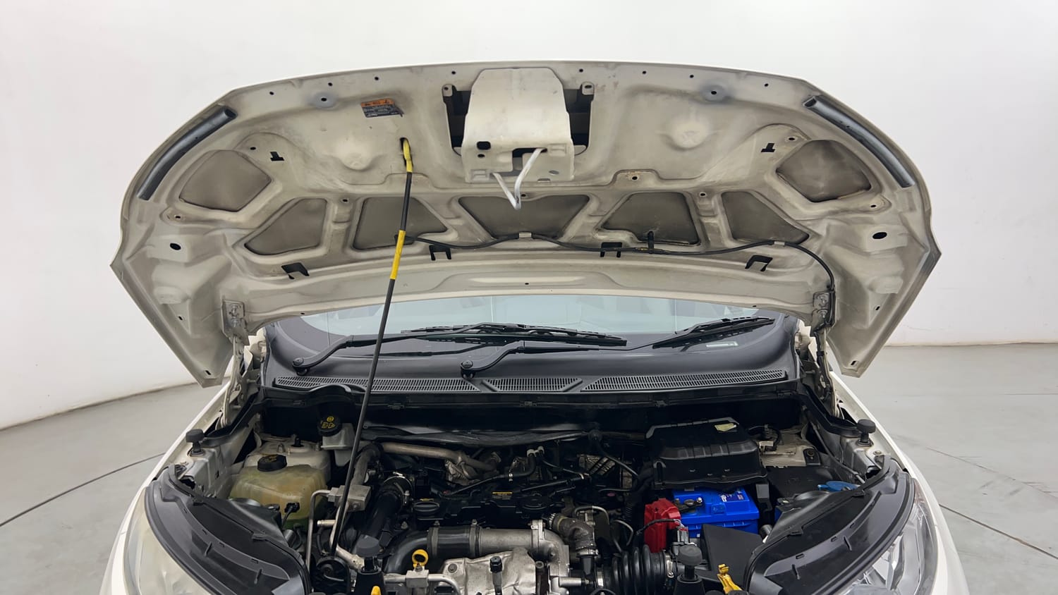 Used 2017 Ford EcoSport Trend 1.5L TDCi Diesel Manual engine ENGINE & BONNET OPEN FRONT VIEW