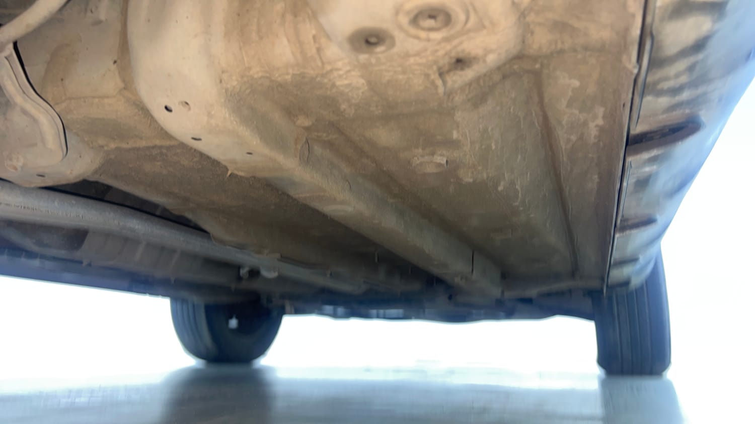 Used 2019 Hyundai Venue S 1.2 Petrol Petrol Manual extra REAR RIGHT UNDERBODY VIEW