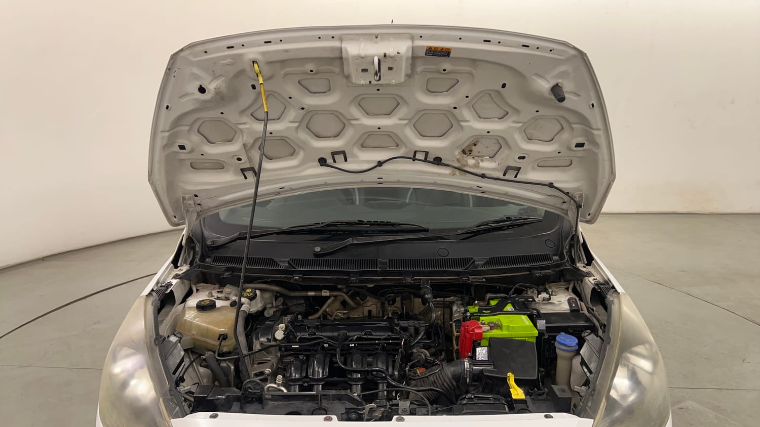 Used 2017 Ford Figo Titanium 1.2 Ti-VCT Petrol Manual engine ENGINE & BONNET OPEN FRONT VIEW