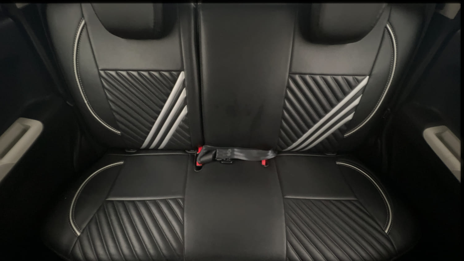 Used 2022 Maruti Suzuki Ignis Delta 1.2 MT Petrol Manual interior REAR SEAT CONDITION VIEW