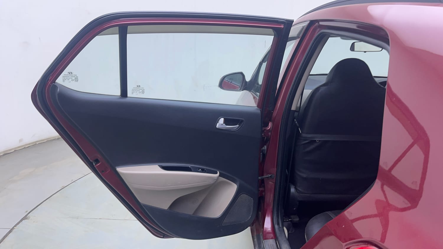 Used 2017 Hyundai Grand i10 Asta 1.1 CRDi Diesel Manual interior LEFT REAR DOOR OPEN VIEW