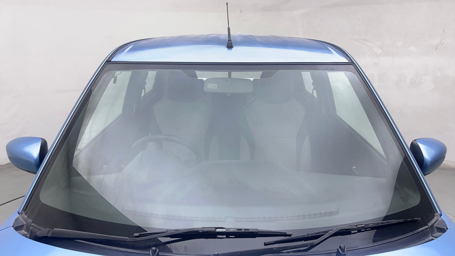 Used 2020 Maruti Suzuki Wagon R VXi 1.2 Petrol Manual exterior FRONT WINDSHIELD VIEW