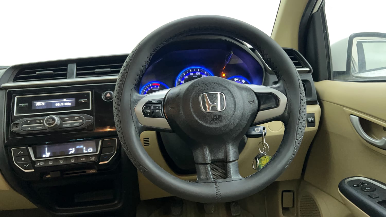 Used 2016 Honda Amaze 1.2 SX i-VTEC Petrol Manual interior STEERING VIEW