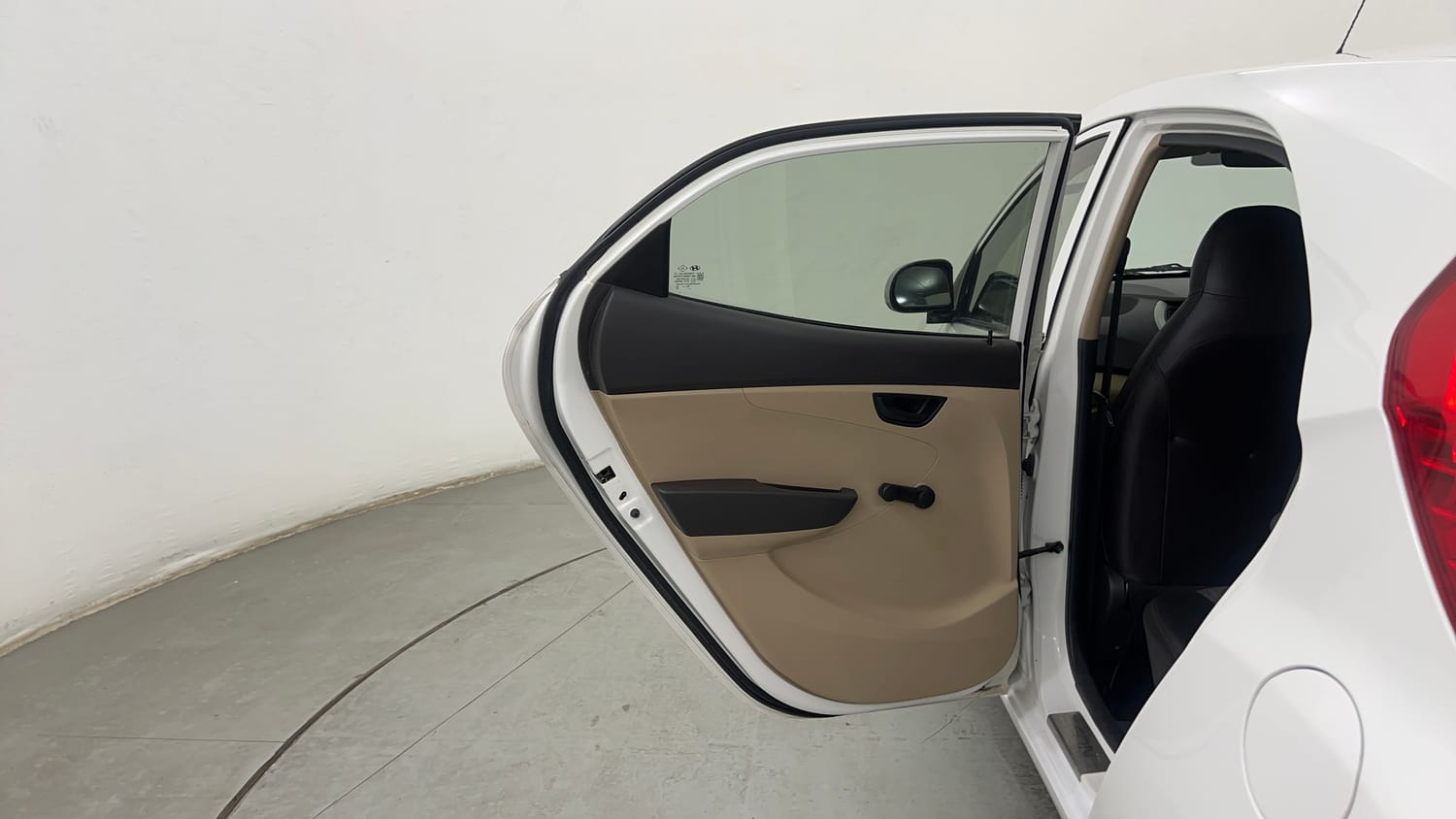 Used 2017 Hyundai Eon Magna + Petrol Manual interior LEFT REAR DOOR OPEN VIEW