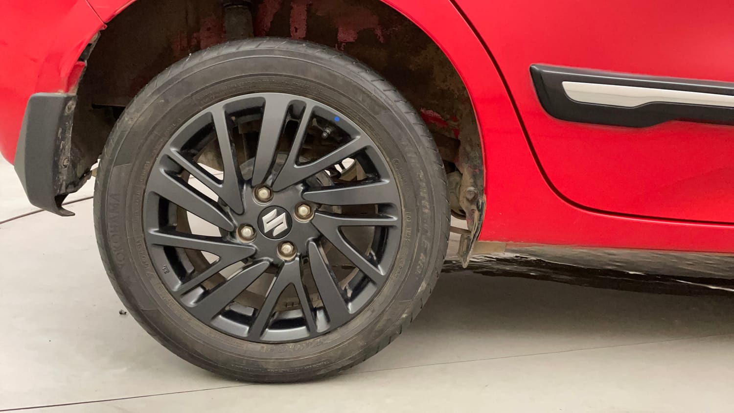 Used 2024 Maruti Suzuki Celerio ZXi Plus Petrol Manual tyres RIGHT REAR TYRE RIM VIEW