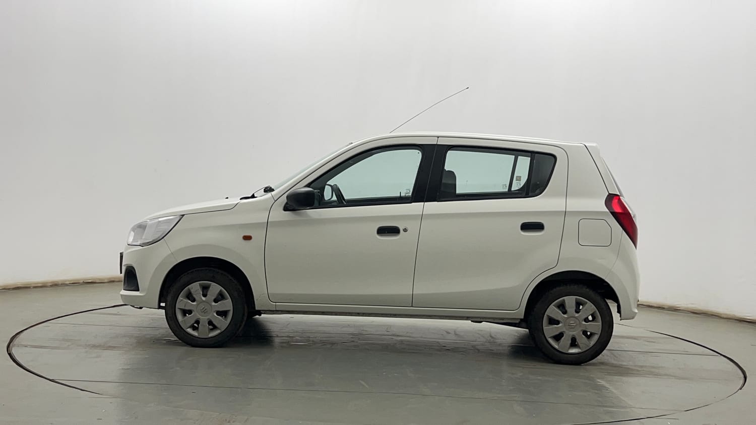 Used 2017 Maruti Suzuki Alto K10 VXi Petrol Manual exterior LEFT SIDE VIEW