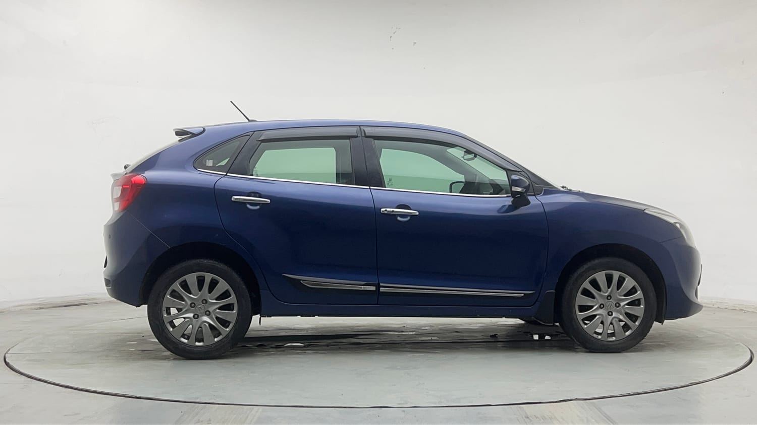 Used 2018 Maruti Suzuki Baleno Alpha 1.2 Petrol Manual exterior RIGHT SIDE VIEW