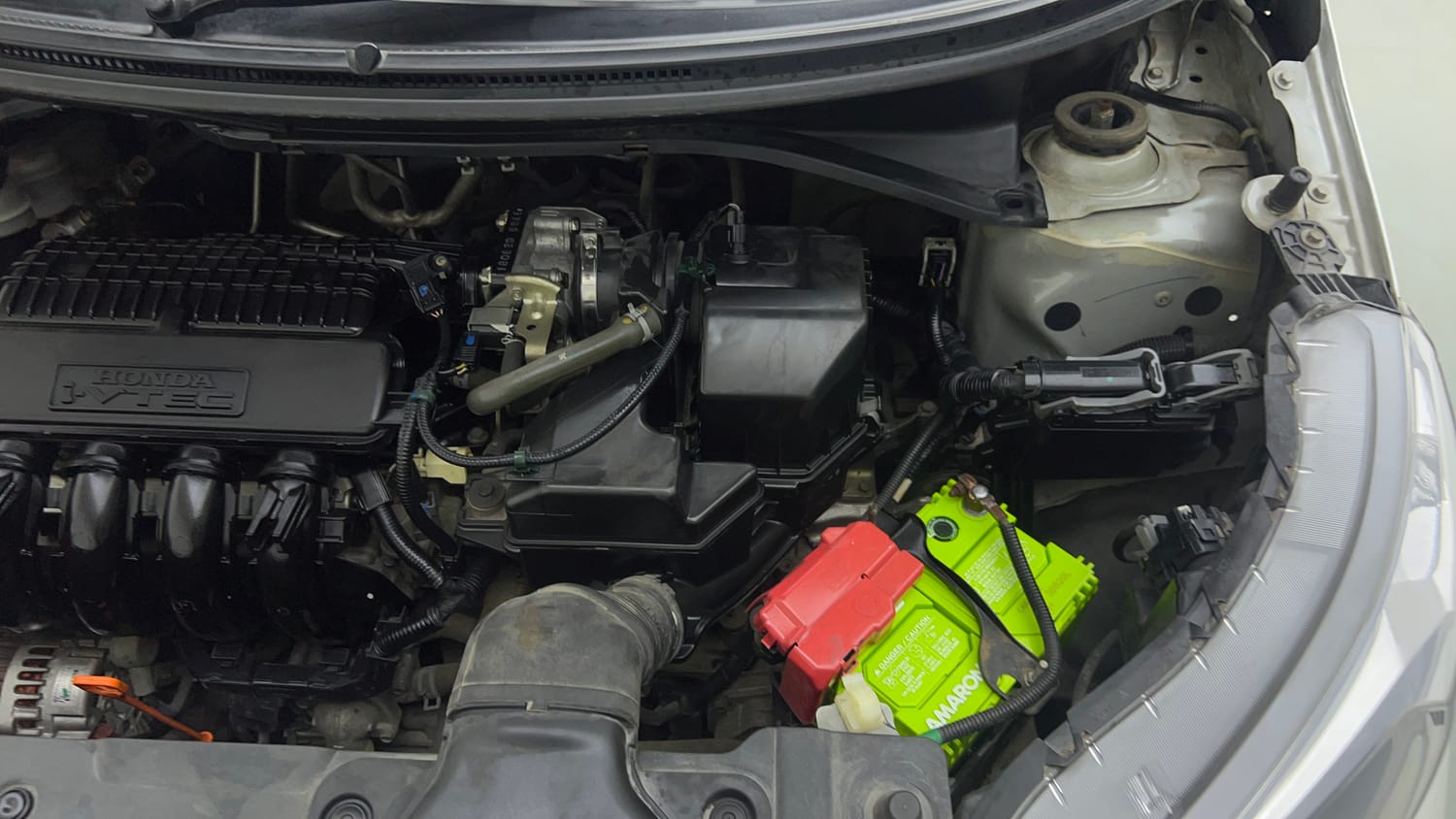 Used 2018 Honda BR-V V CVT Petrol Petrol Automatic engine ENGINE LEFT SIDE VIEW