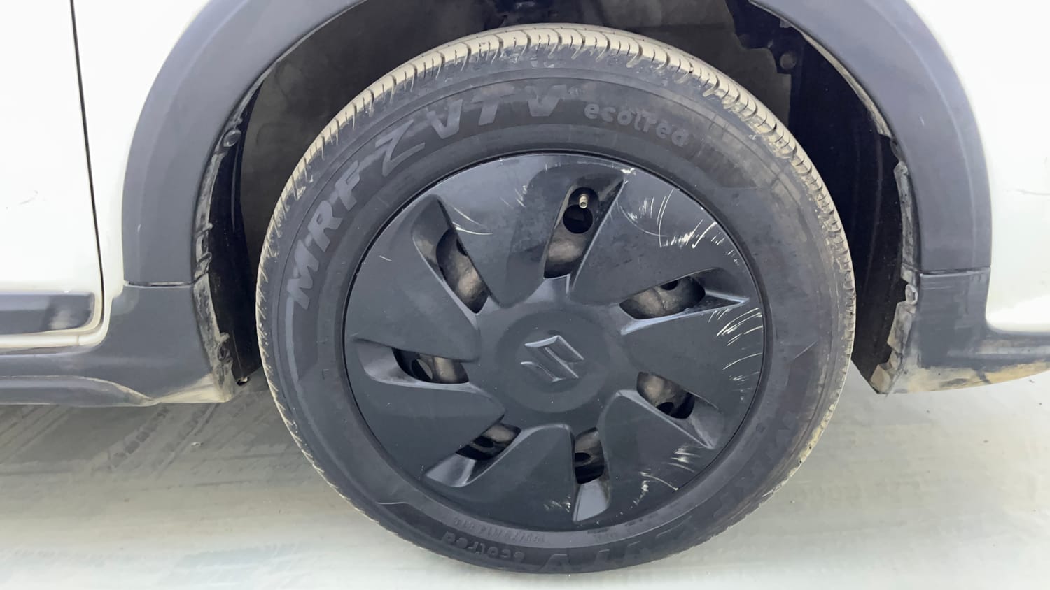Used 2019 Maruti Suzuki Celerio X Vxi AMT Petrol Automatic tyres RIGHT FRONT TYRE RIM VIEW