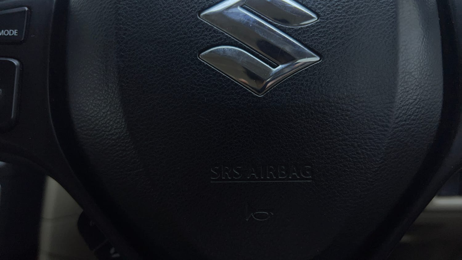 Used 2017 Maruti Suzuki Ciaz ZXI+ Petrol Manual top_features Airbags