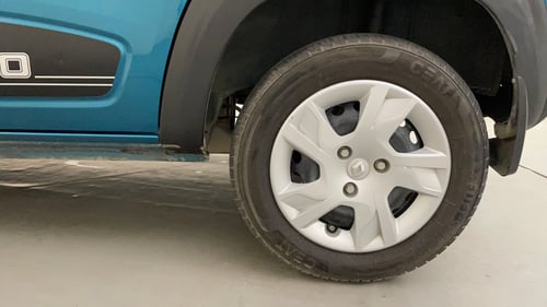Used 2024 Renault Kwid RXT 1.0L Petrol Manual tyres LEFT REAR TYRE RIM VIEW