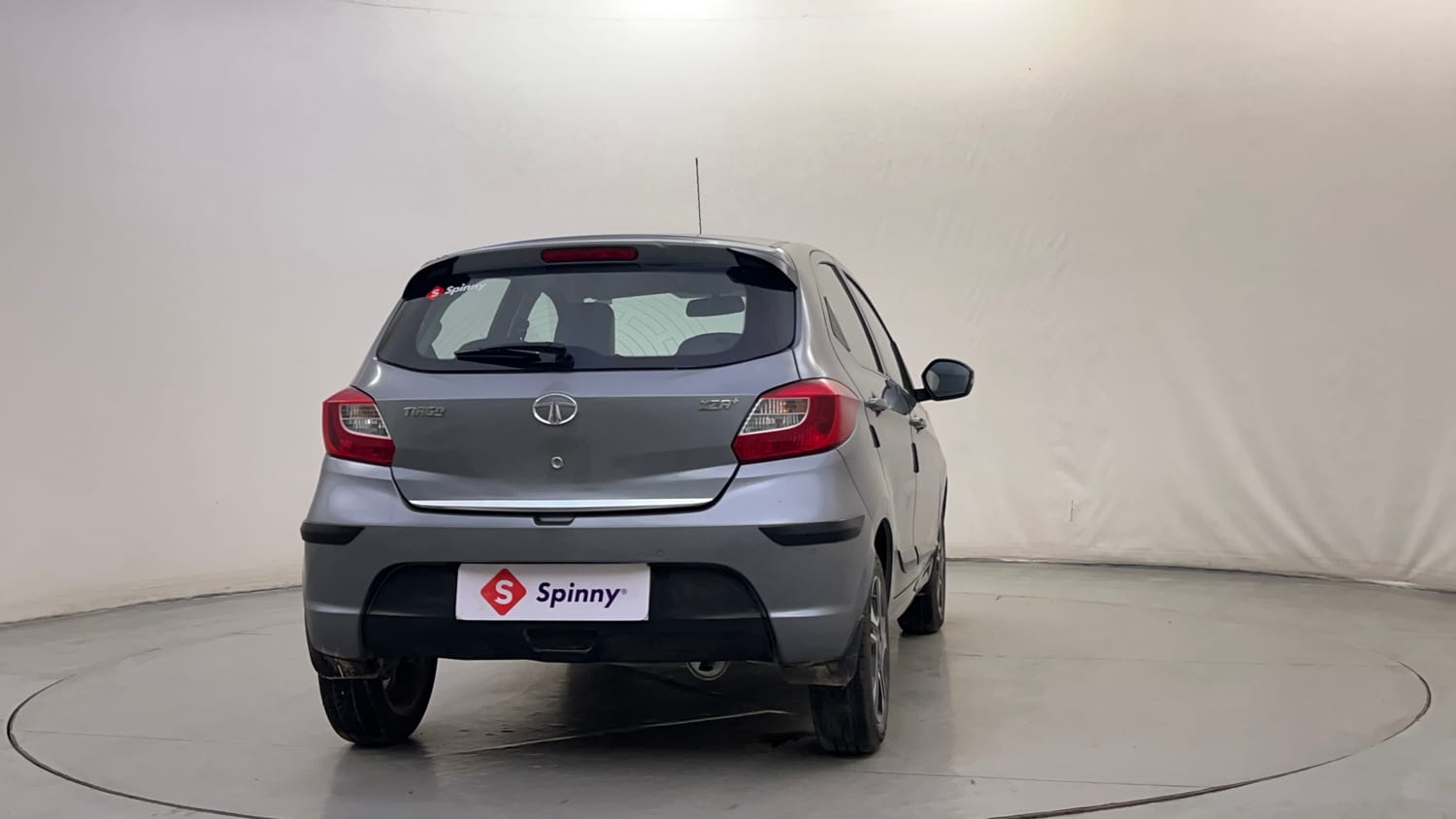 Used 2019 Tata Tiago Revotron XZA Plus Petrol Automatic exterior RIGHT REAR CORNER VIEW