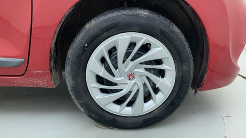 Used 2019 Maruti Suzuki Baleno Delta MT Petrol Manual tyres RIGHT FRONT TYRE RIM VIEW