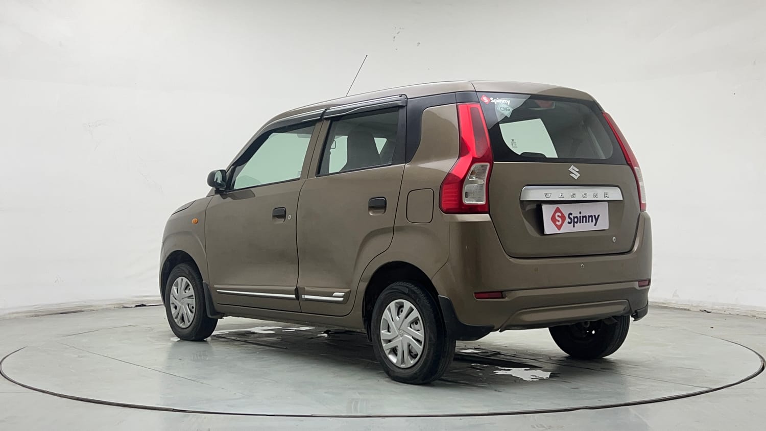 Used 2022 Maruti Suzuki Wagon R LXI 1.0 CNG Cng Manual exterior LEFT REAR CORNER VIEW