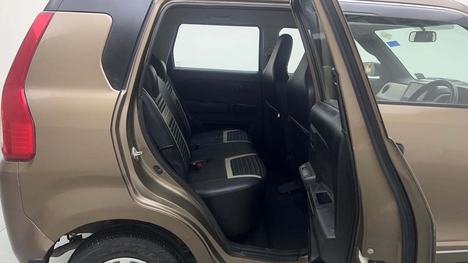 Used 2022 Maruti Suzuki Wagon R LXI 1.0 CNG Cng Manual interior RIGHT SIDE REAR DOOR CABIN VIEW