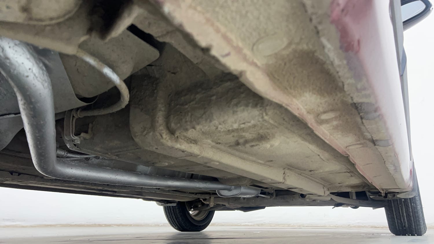 Used 2013 Hyundai Grand i10 Asta 1.2 Kappa VTVT (O) Petrol Manual extra REAR RIGHT UNDERBODY VIEW