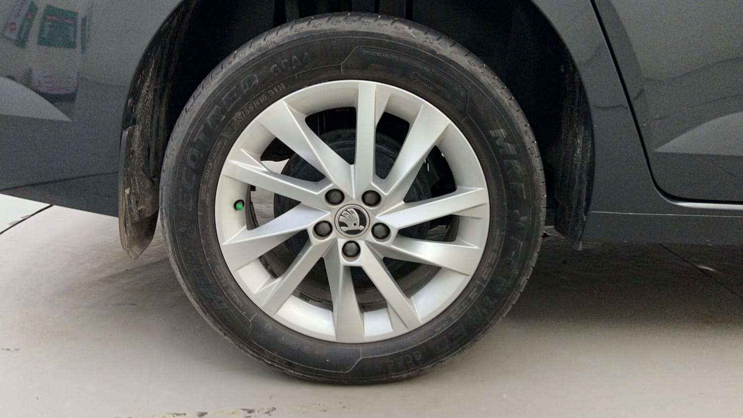 Used 2024 Skoda Slavia Ambition 1.0L TSI MT Petrol Manual tyres RIGHT REAR TYRE RIM VIEW