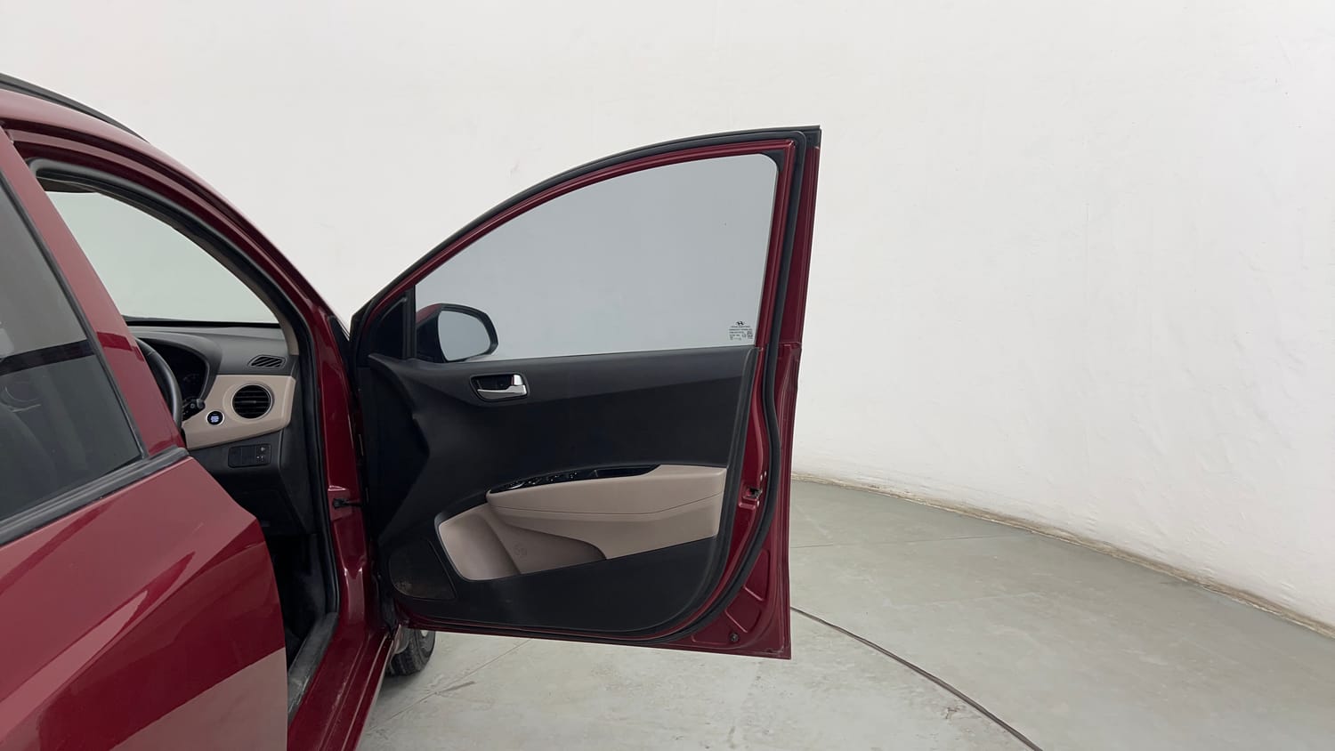 Used 2013 Hyundai Grand i10 Asta 1.2 Kappa VTVT (O) Petrol Manual interior RIGHT FRONT DOOR OPEN VIEW