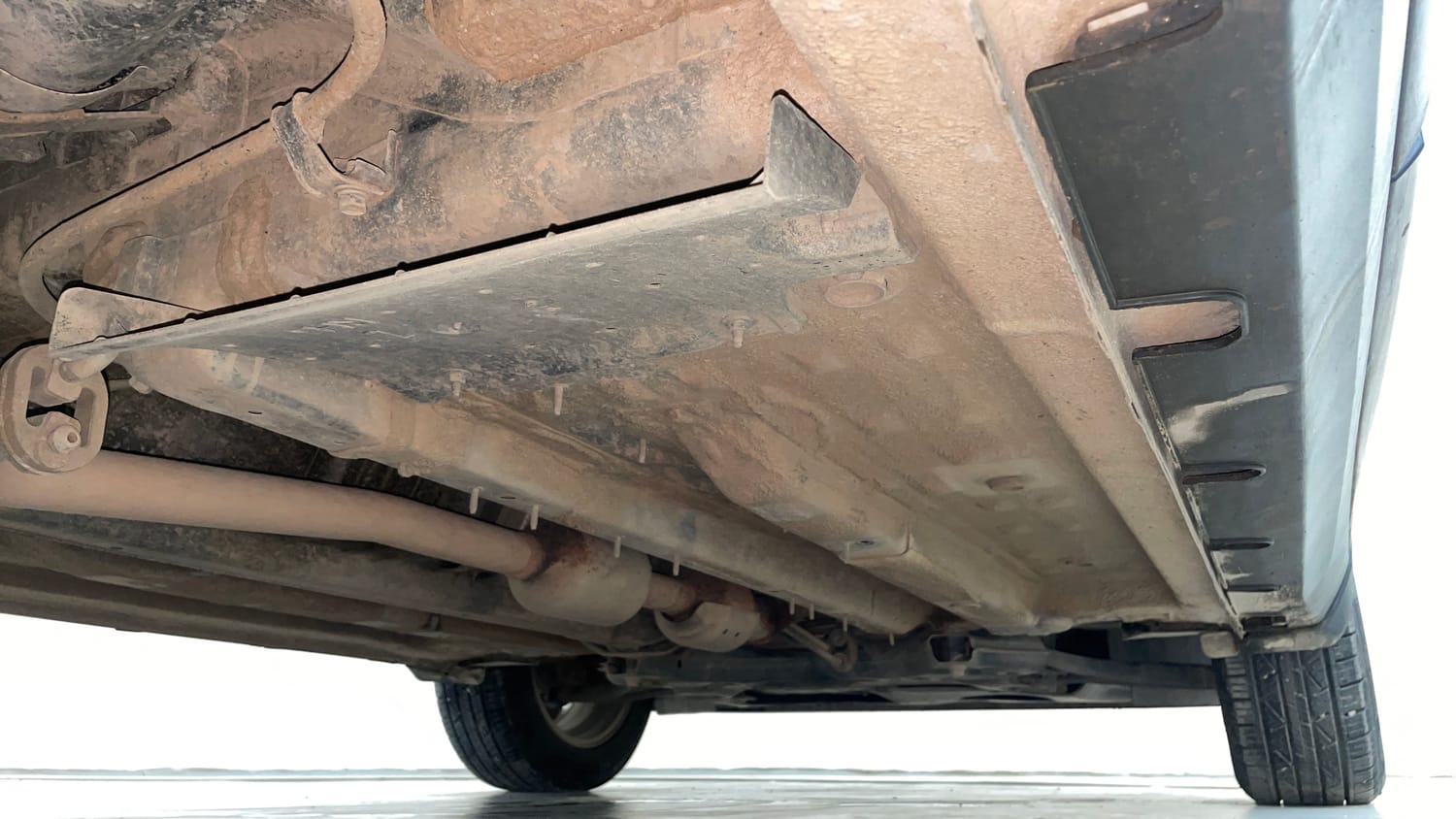 Used 2023 kia Seltos HTX 1.5 Petrol IVT Petrol Automatic extra REAR RIGHT UNDERBODY VIEW