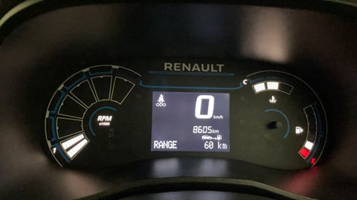 Used 2024 Renault Kwid RXT 1.0L Petrol Manual interior CLUSTERMETER VIEW