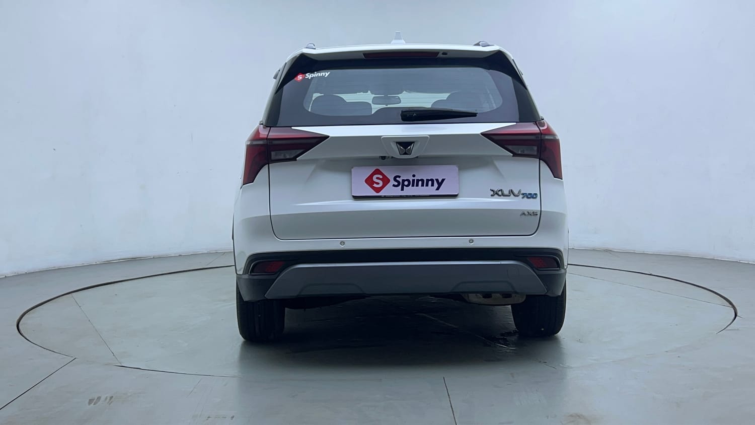 Used 2022 Mahindra XUV700 AX 5 Petrol MT 7 STR Petrol Manual exterior BACK VIEW
