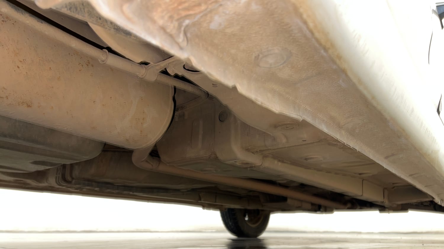 Used 2018 Hyundai Eon Era + Petrol Manual extra REAR RIGHT UNDERBODY VIEW