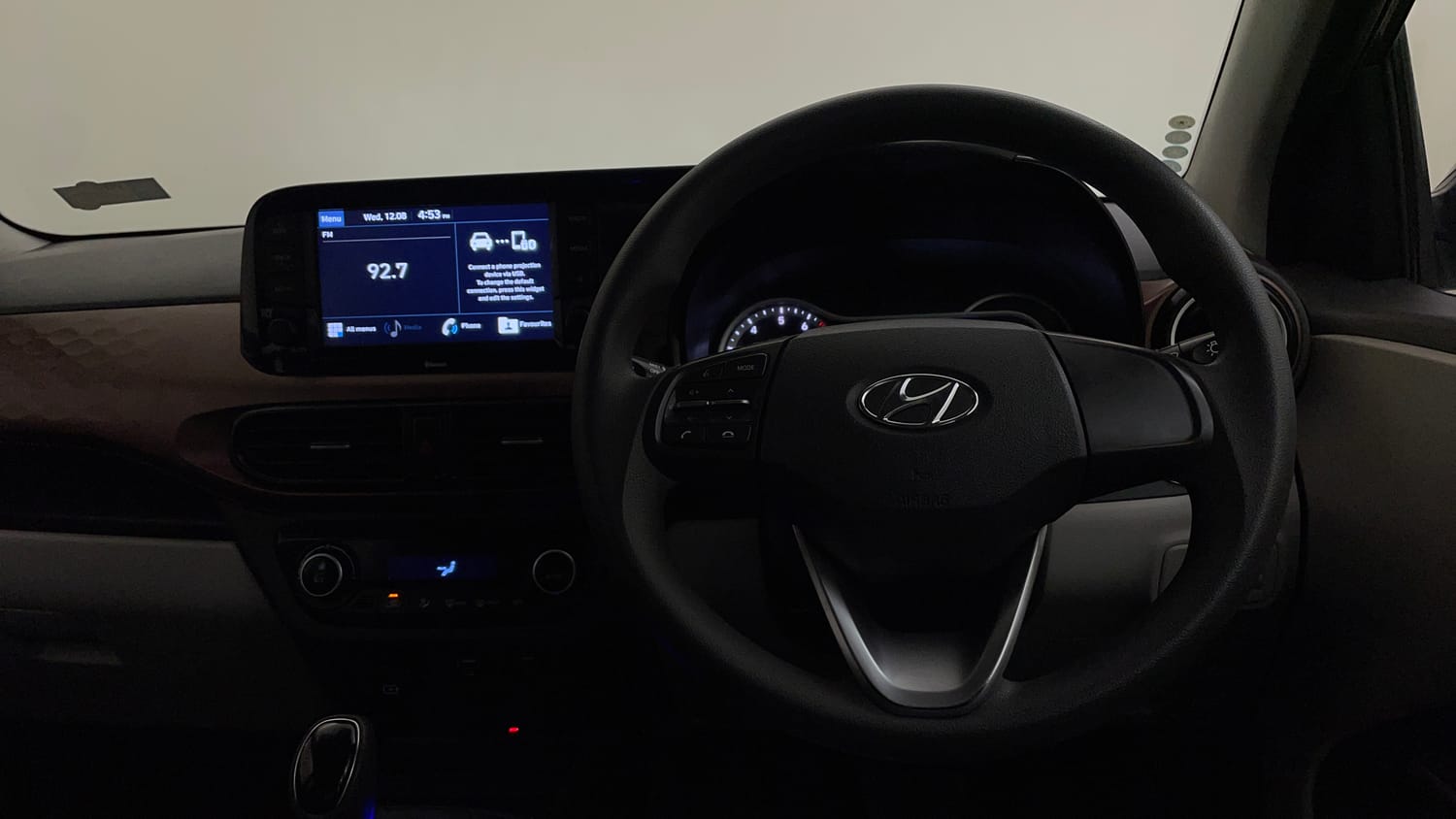 Used 2020 Hyundai Aura SX Plus 1.2 AMT Petrol Petrol Automatic interior STEERING VIEW