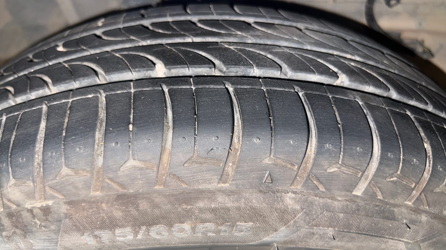 Used 2019 Tata Tiago Revotron XZA Plus Petrol Automatic tyres RIGHT REAR TYRE TREAD VIEW