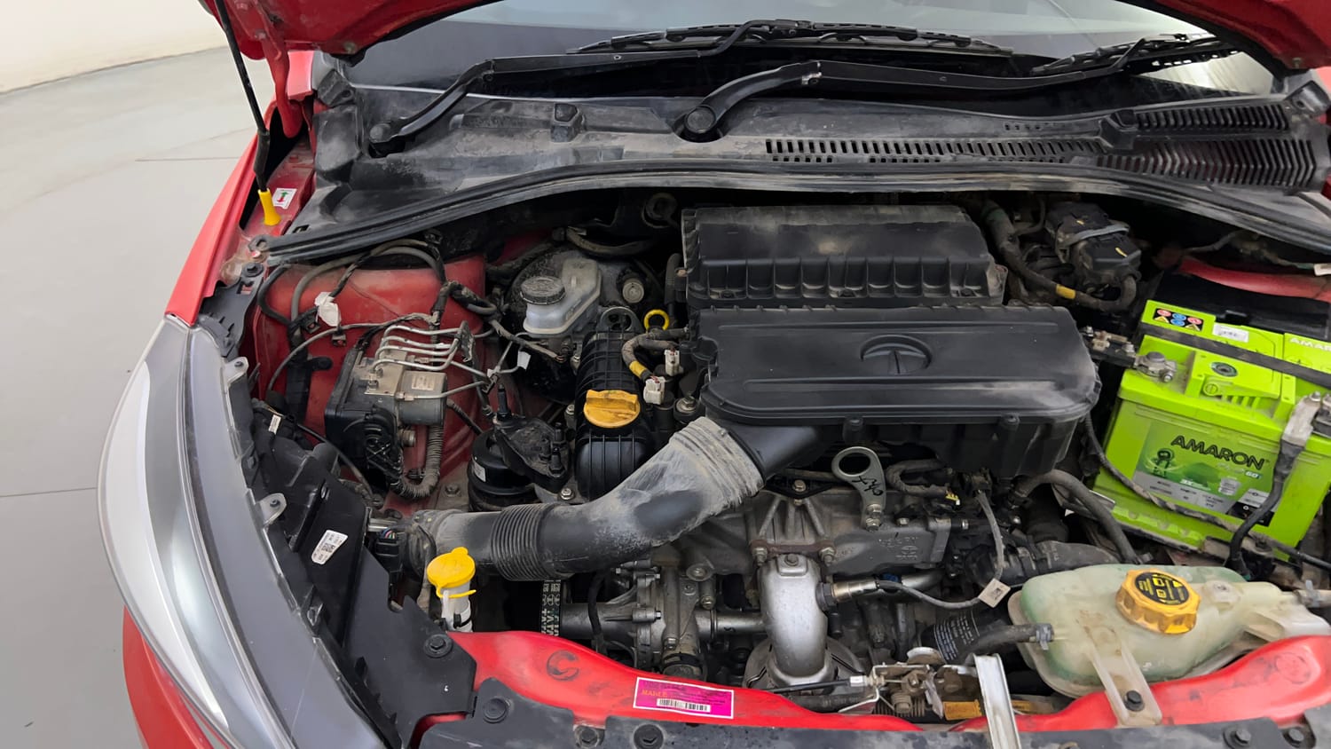 Used 2023 Tata Tiago XZA Plus Petrol Automatic engine ENGINE RIGHT SIDE HINGE & APRON VIEW