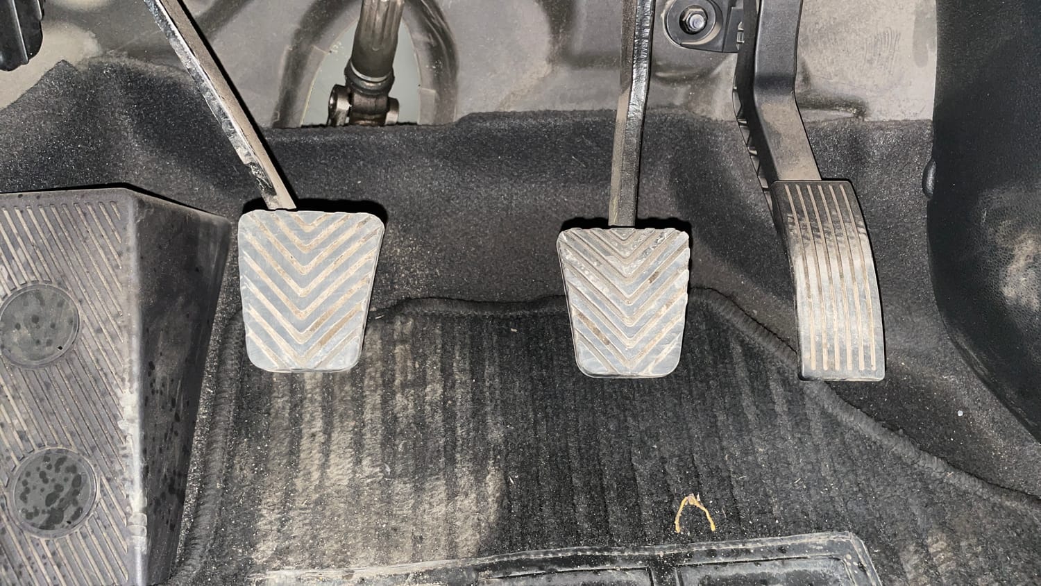 Used 2017 Hyundai Elite i20 Asta 1.2 Petrol Manual interior PEDALS VIEW