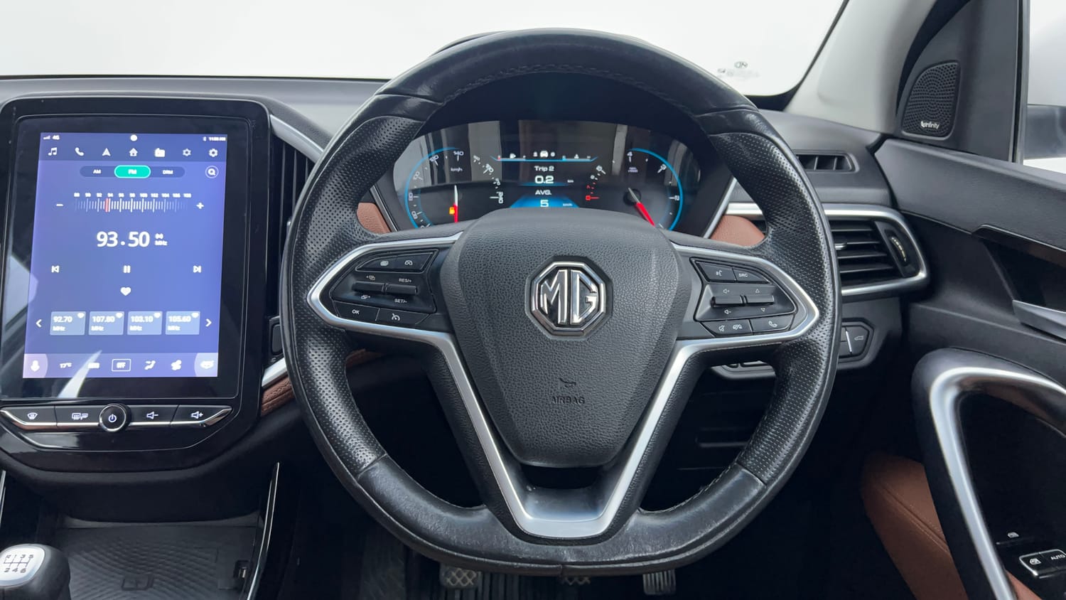 Used 2021 MG Motors Hector Plus Sharp 2.0 Diesel Turbo MT 6-STR Diesel Manual interior STEERING VIEW