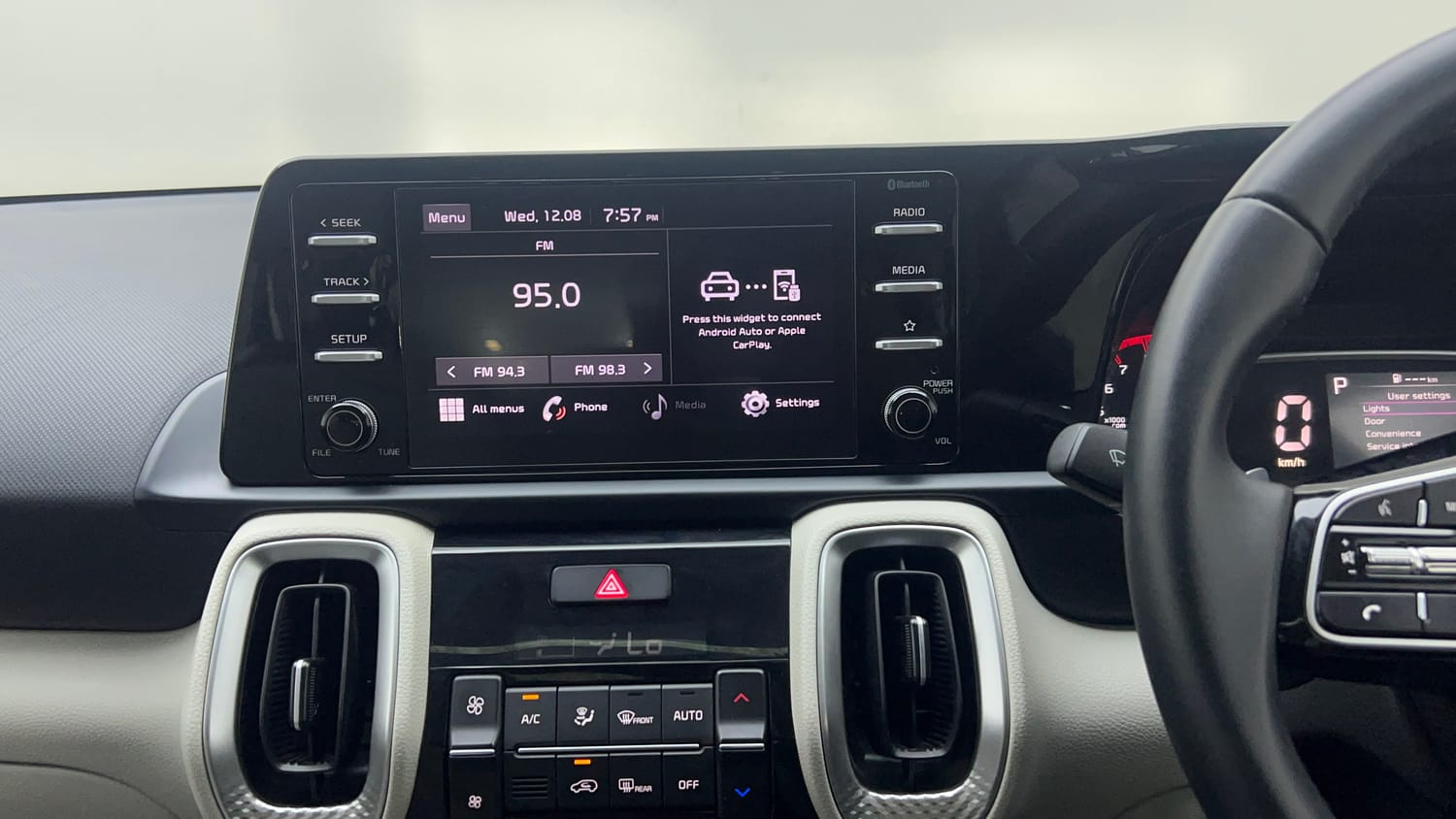 Used 2023 Kia Sonet HTX 1.0 DCT Petrol Automatic top_features Integrated (in-dash) music system