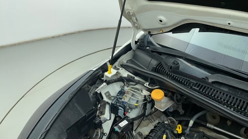 Used 2022 Tata Altroz XZA Petrol Petrol Automatic engine ENGINE RIGHT SIDE HINGE & APRON VIEW