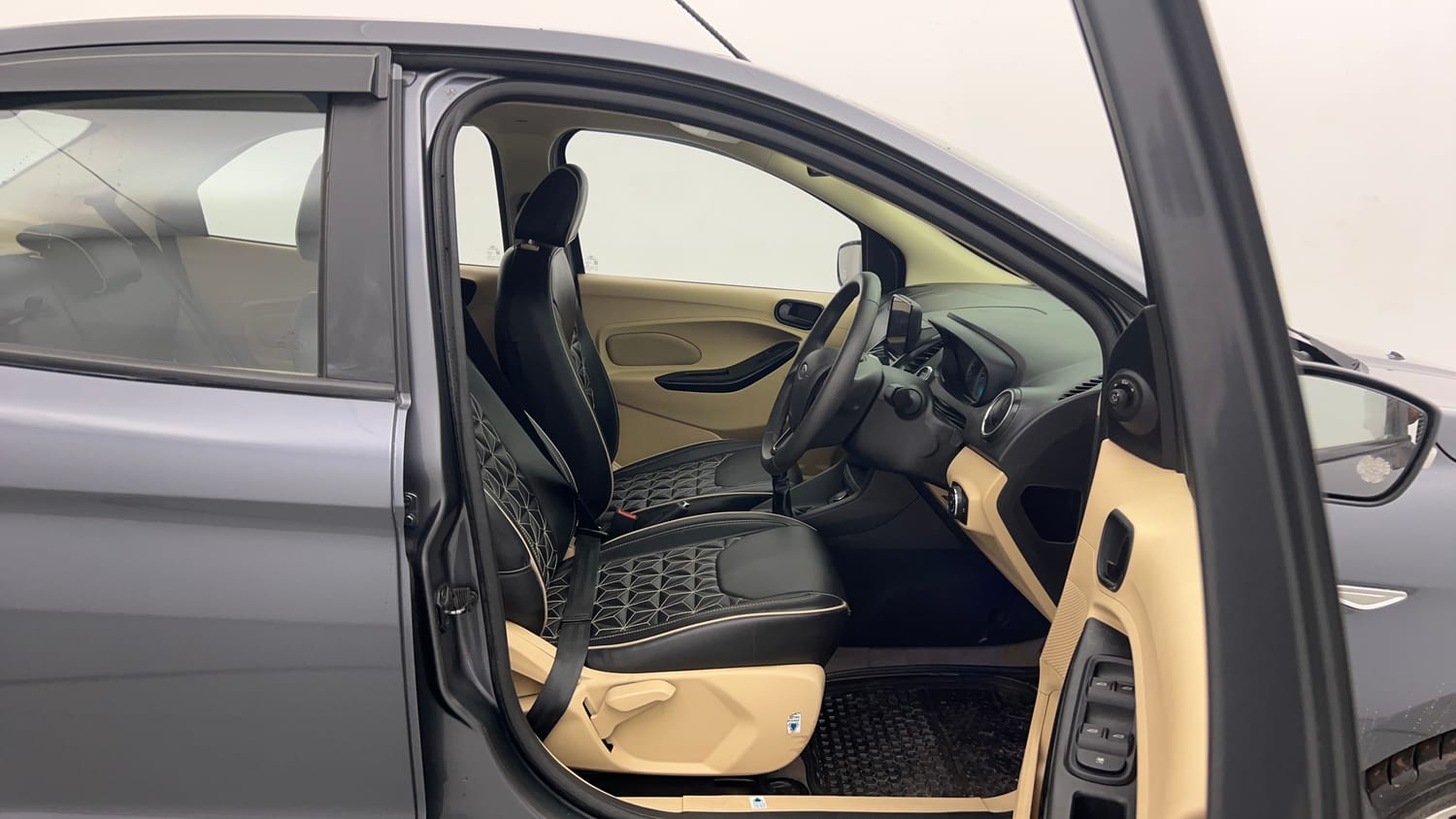 Used 2019 Ford Figo Aspire Titanium Plus 1.2 Ti-VCT Petrol Manual interior RIGHT SIDE FRONT DOOR CABIN VIEW