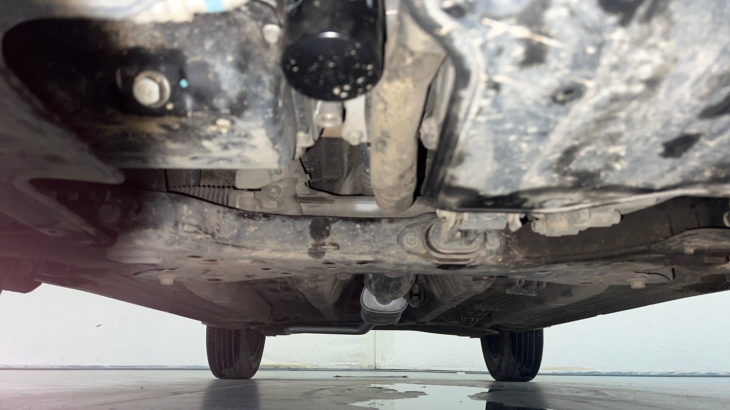 Used 2021 Kia Sonet GTX Plus 1.0 DCT Petrol Automatic extra FRONT LEFT UNDERBODY VIEW