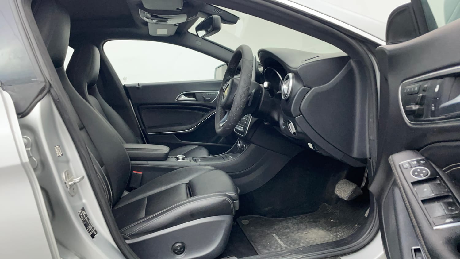 Used 2016 Mercedes-Benz CLA 200 CDI Sport Diesel Automatic interior RIGHT SIDE FRONT DOOR CABIN VIEW