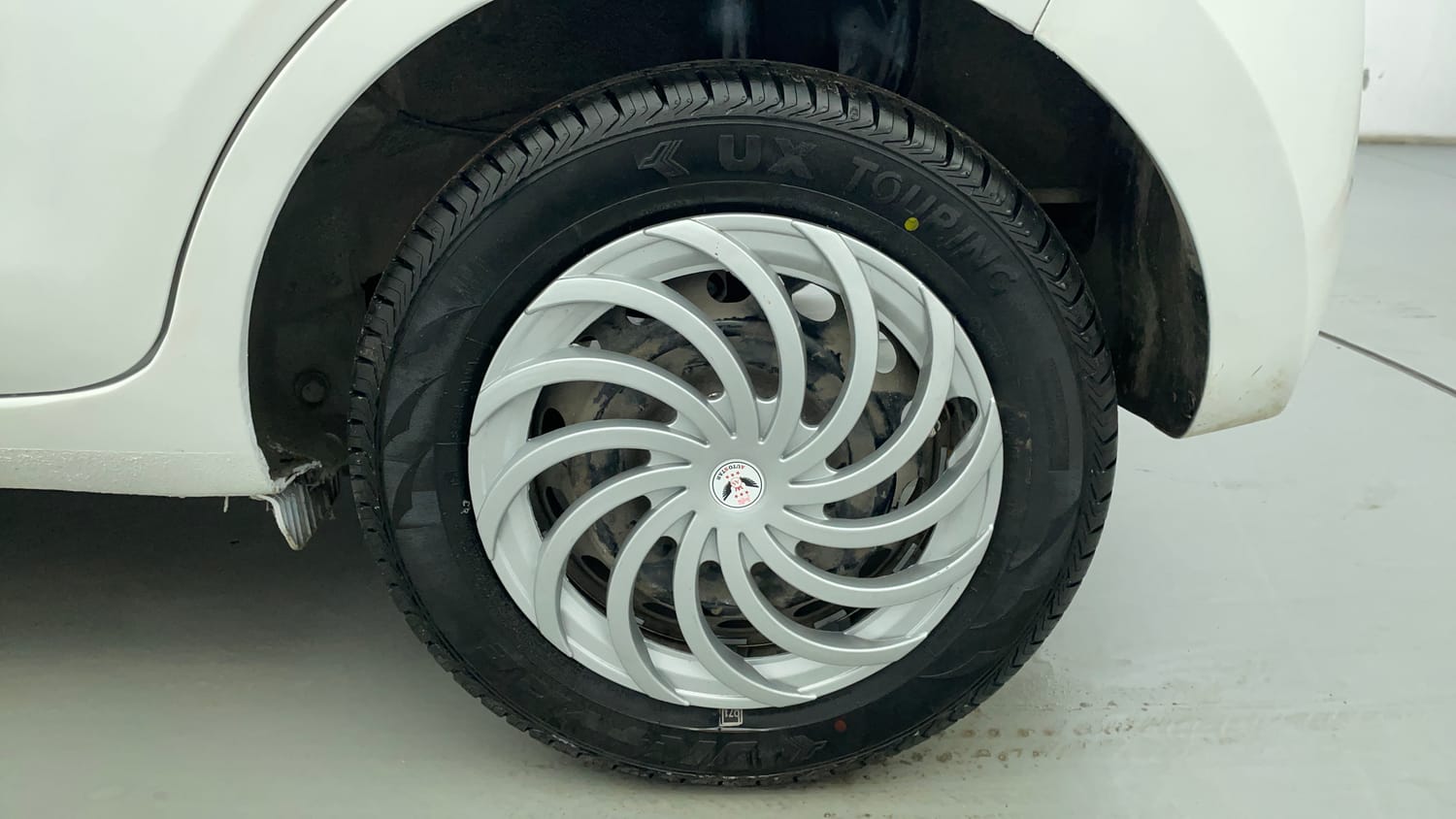 Used 2020 Hyundai Santro Sportz Petrol Manual tyres LEFT REAR TYRE RIM VIEW
