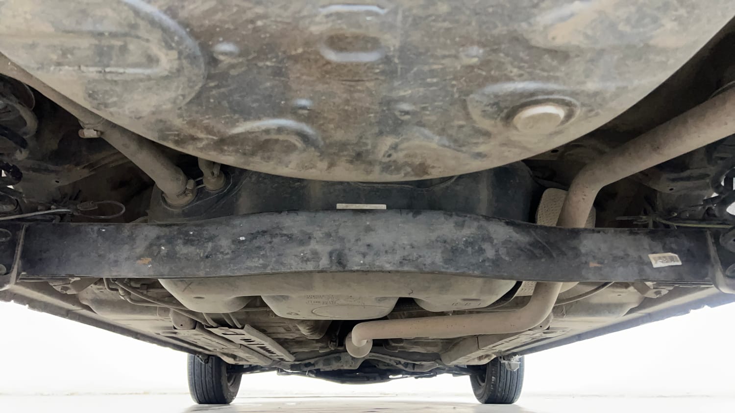 Used 2014 Toyota Etios Liva GD Diesel Manual extra REAR UNDERBODY VIEW (TAKEN FROM REAR)