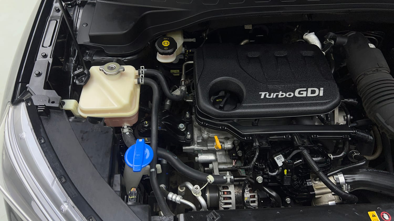 Used 2023 Kia Sonet HTX 1.0 DCT Petrol Automatic engine ENGINE RIGHT SIDE VIEW