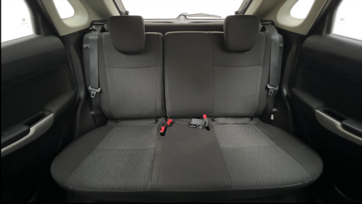 Used 2017 Maruti Suzuki Baleno Delta 1.2 Petrol Manual interior REAR SEAT CONDITION VIEW