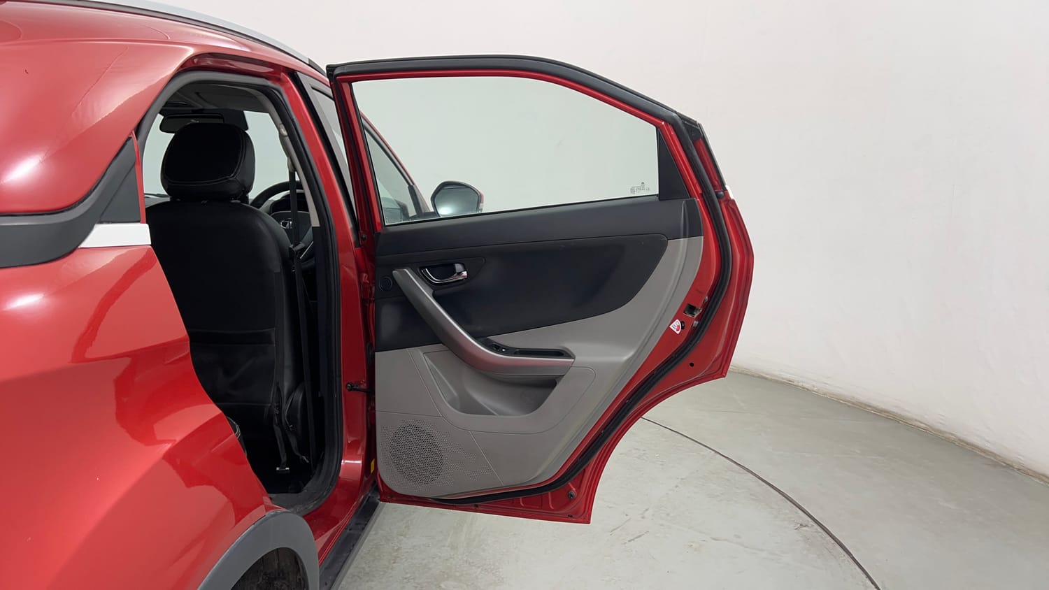 Used 2018 Tata Nexon XZA Plus Petrol Petrol Automatic interior RIGHT REAR DOOR OPEN VIEW