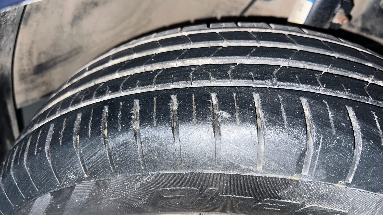 Used 2023 Maruti Suzuki Baleno Sigma MT Petrol Manual tyres RIGHT FRONT TYRE TREAD VIEW