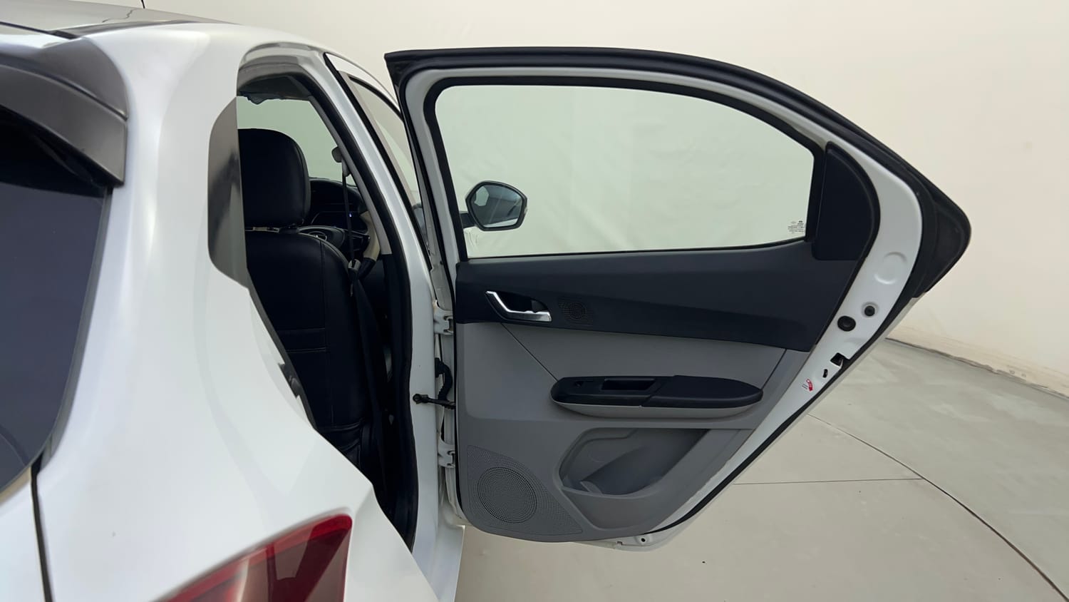 Used 2020 Tata Tiago XZA Plus Dual Tone Petrol Automatic interior RIGHT REAR DOOR OPEN VIEW