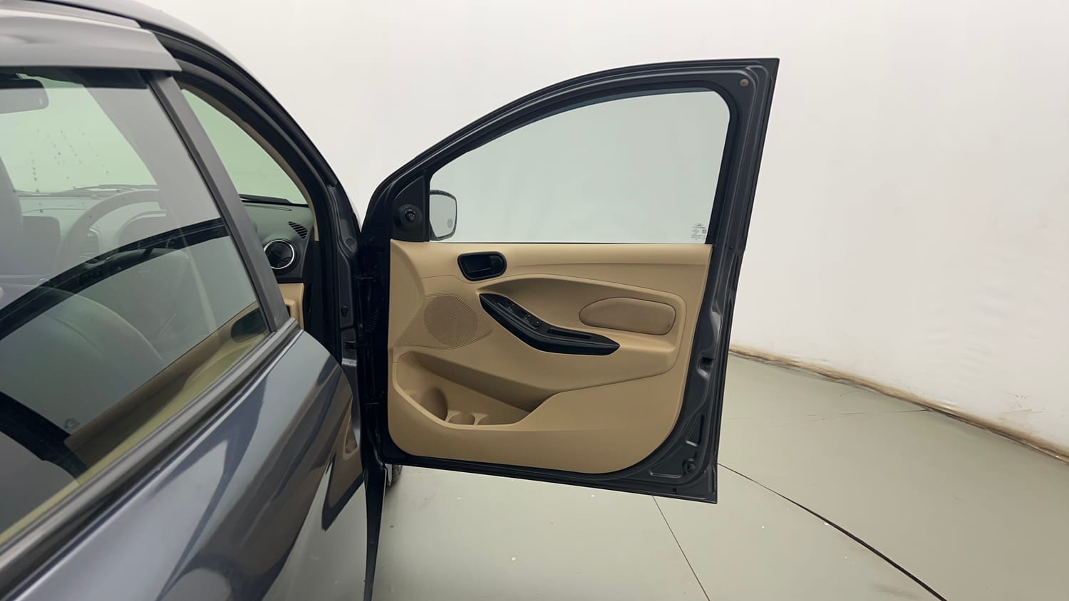 Used 2019 Ford Figo Aspire Titanium Plus 1.2 Ti-VCT Petrol Manual interior RIGHT FRONT DOOR OPEN VIEW