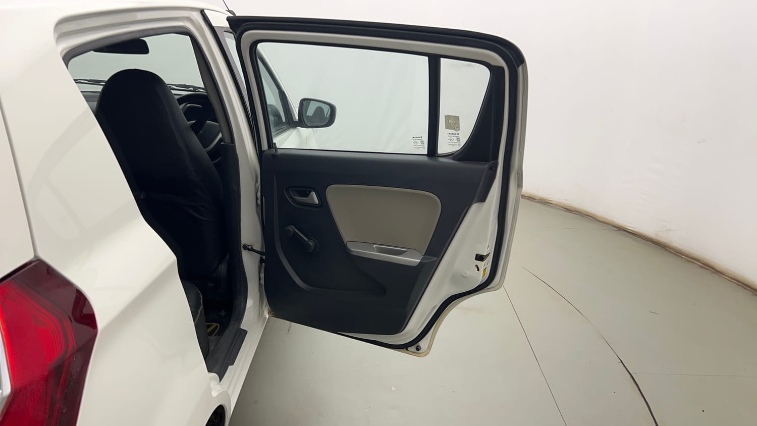 Used 2017 Maruti Suzuki Alto K10 VXi Petrol Manual interior RIGHT REAR DOOR OPEN VIEW