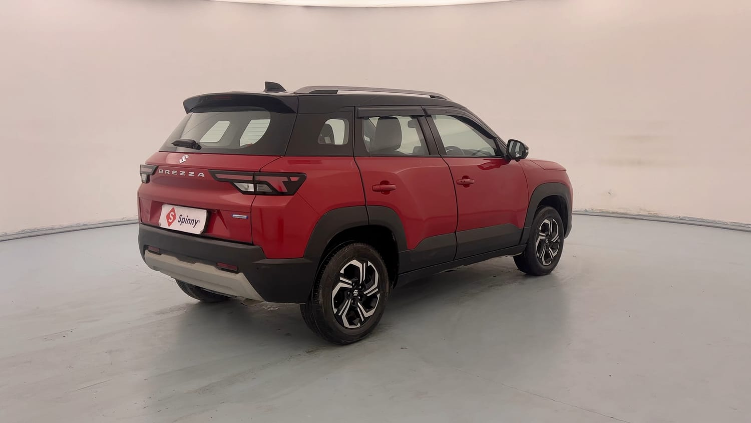 Used 2022 Maruti Suzuki Brezza Zxi Plus Dual Tone Petrol Manual exterior RIGHT REAR CORNER VIEW