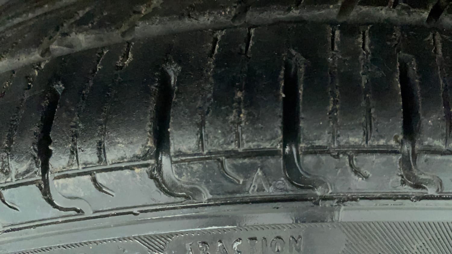 Used 2020 Hyundai Santro Sportz Petrol Manual tyres LEFT FRONT TYRE TREAD VIEW