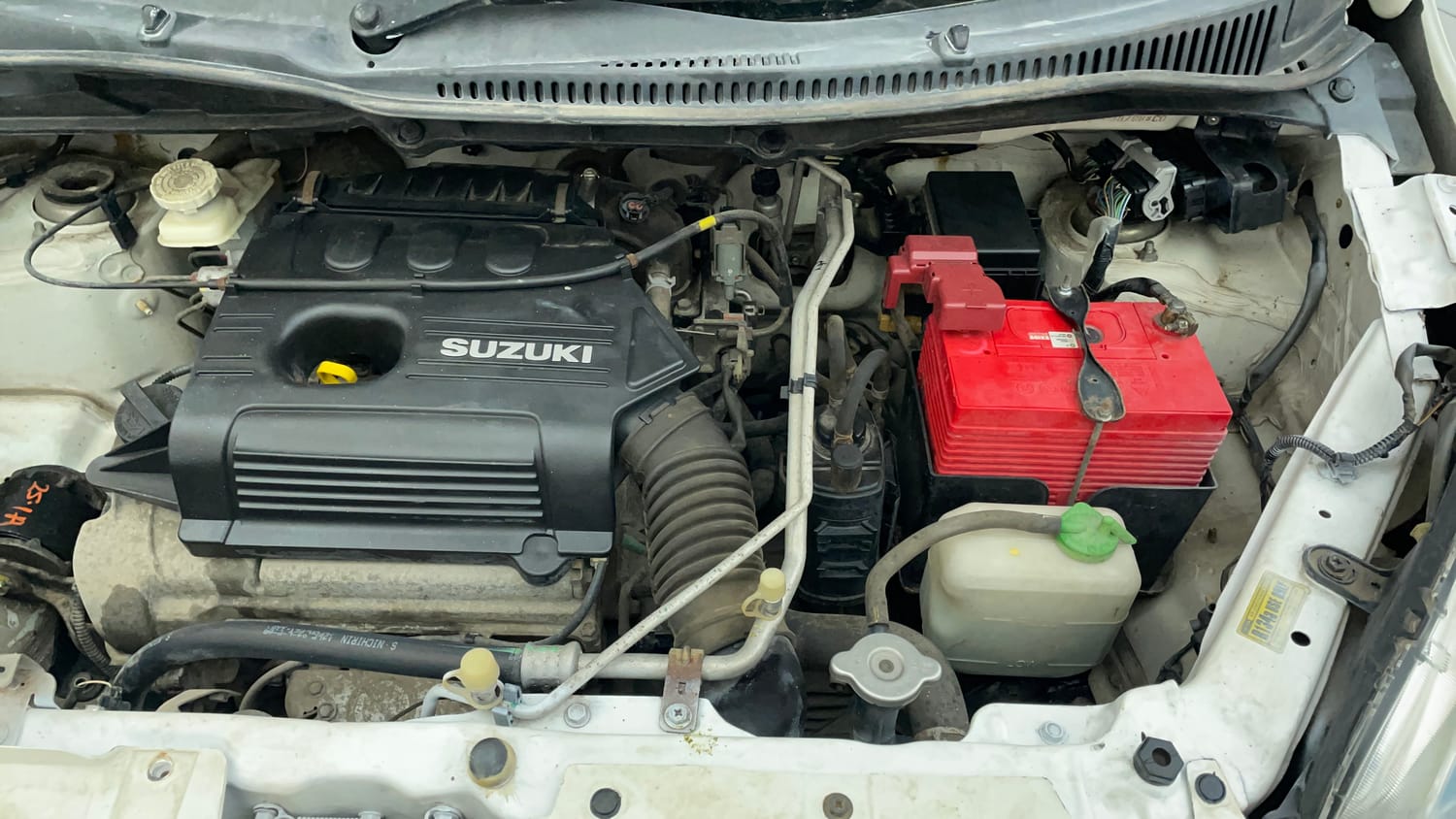 Used 2013 Maruti Suzuki Wagon R LXI Petrol Manual engine ENGINE LEFT SIDE VIEW