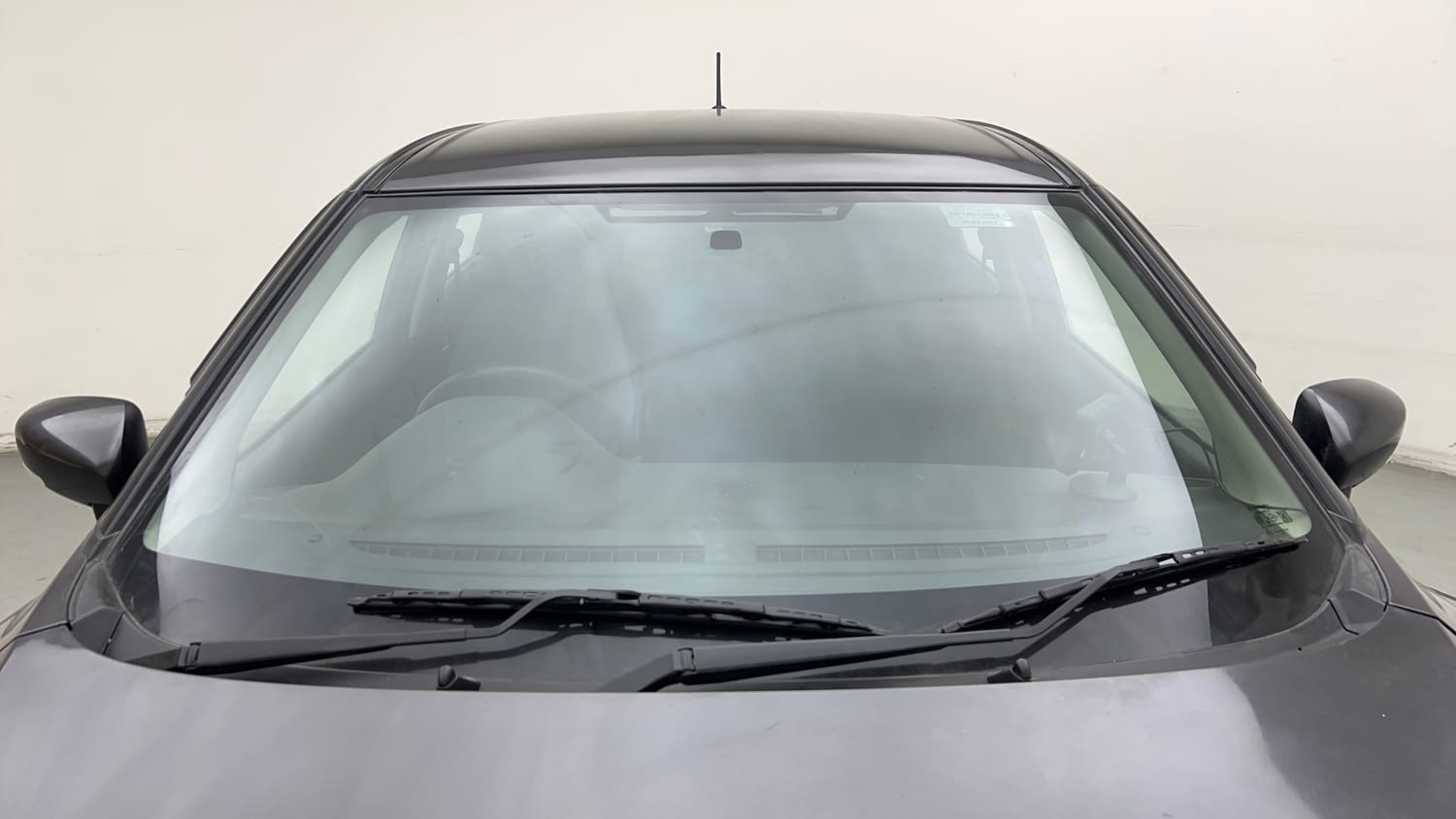 Used 2017 Maruti Suzuki Baleno Delta 1.2 Petrol Manual exterior FRONT WINDSHIELD VIEW